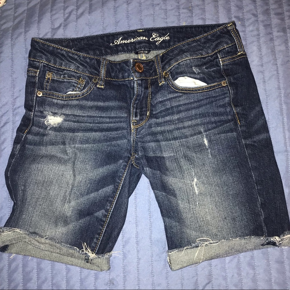 American Eagle distressed denim shorts